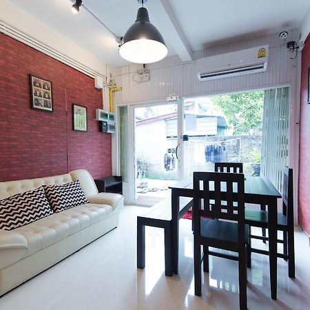 Mana Hostel بانكوك المظهر الخارجي الصورة